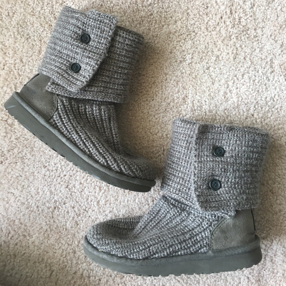 100% real girls grey knit uggs *adjustable height*